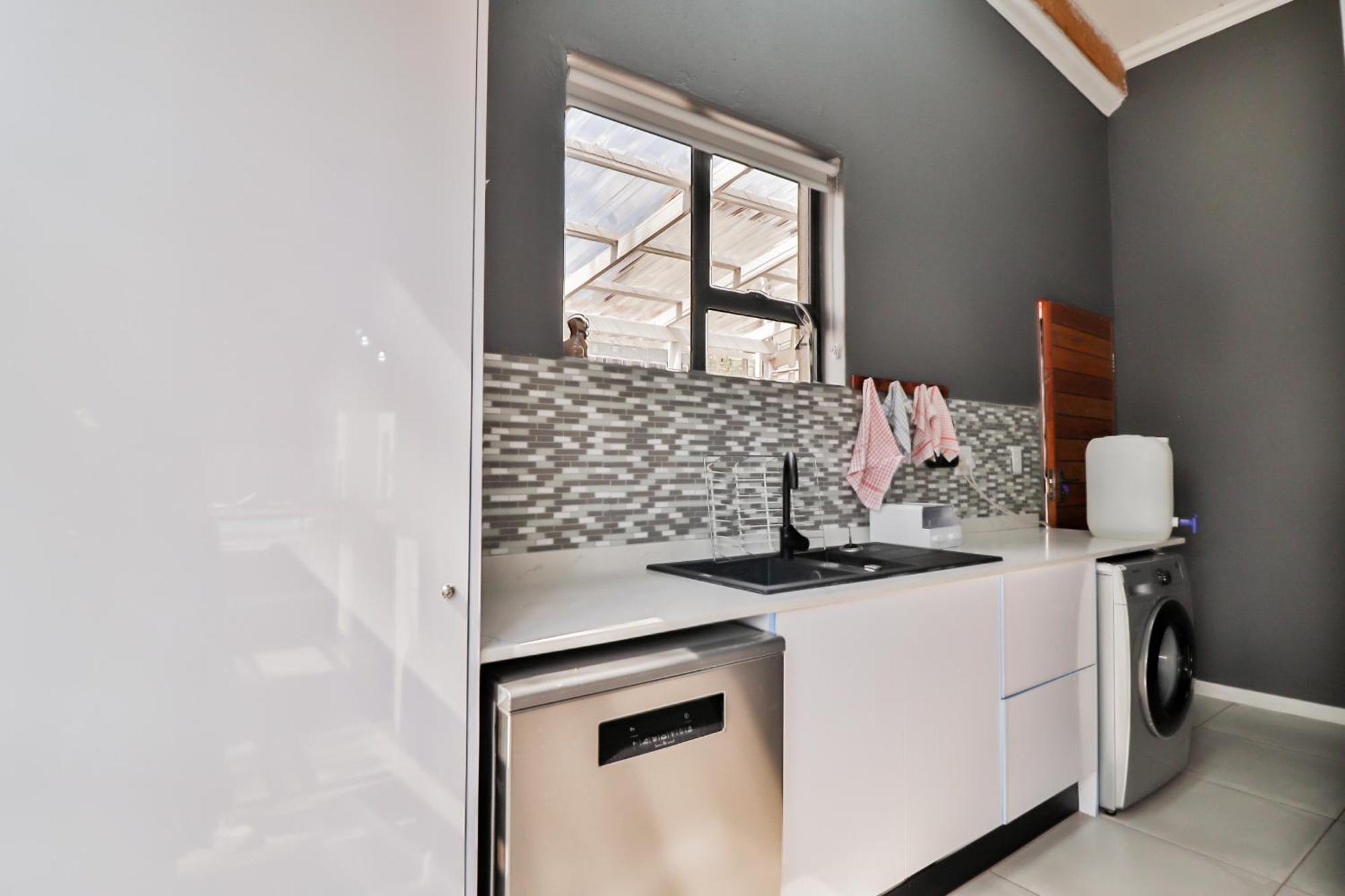 House Of Bongekile 4 Bed Luxury Home In Malelane Malalane Esterno foto